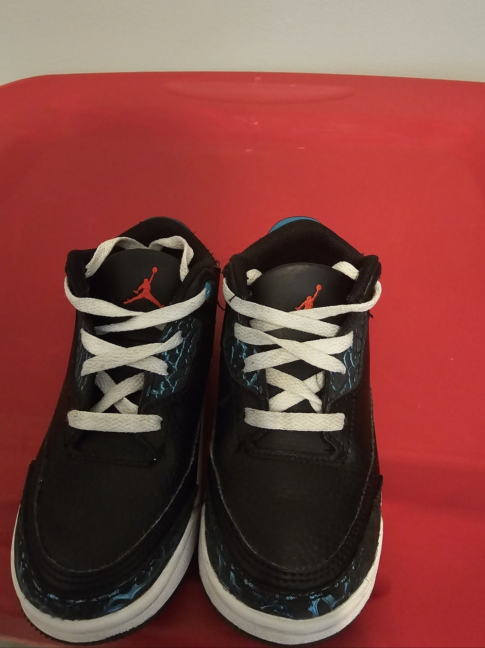 Nike Air Jordan Kids  Boys 3 Retro lifestyle shoes Black And Jade Sz 9C